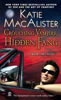 Crouching Vampire, Hidden Fang (Dark Ones #7)